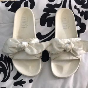 Puma Bow Slides -Fenty Puma